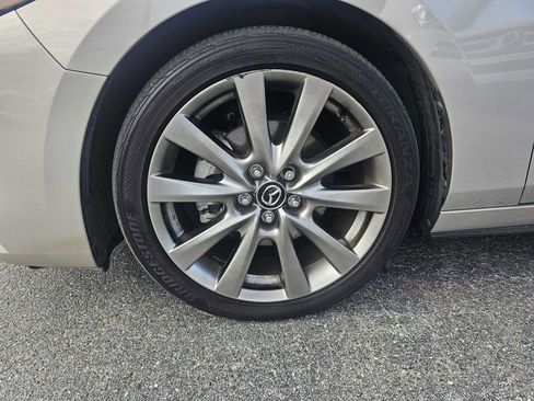 Used 2023 MAZDA MAZDA3 s image 6