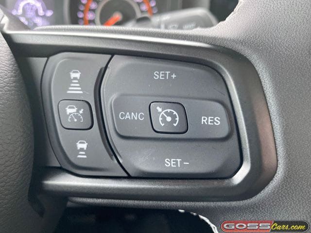 Certified 2025 Jeep Wrangler Unlimited Sport AWD/4WD image 18