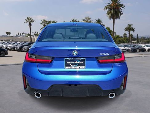 New 2026 BMW 330i Sedan w/ M Sport Package image 6