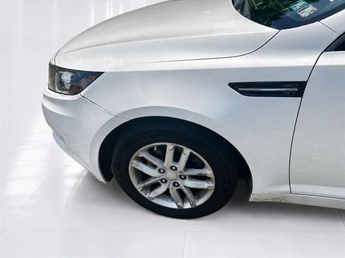 Used 2013 Kia Optima LX FWD image 18
