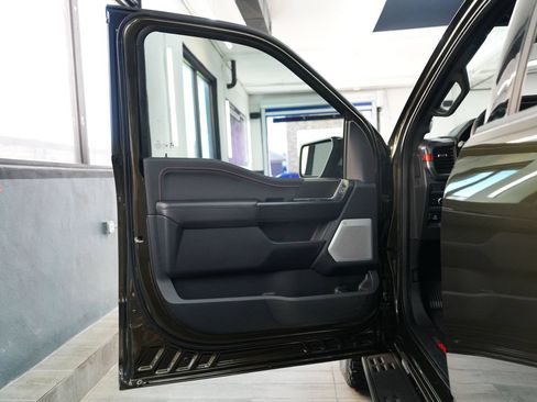 Used 2025 Ford F150 Raptor AWD/4WD image 10