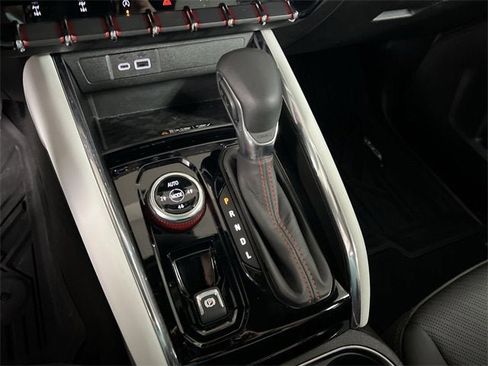 Certified 2024 GMC Canyon AT4X image 16