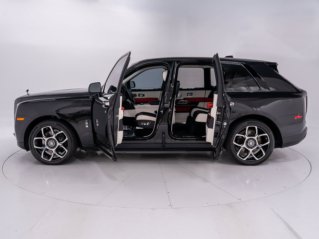 Certified 2023 Rolls-Royce Cullinan Black Badge w/ Driver's Package AWD/4WD image 9