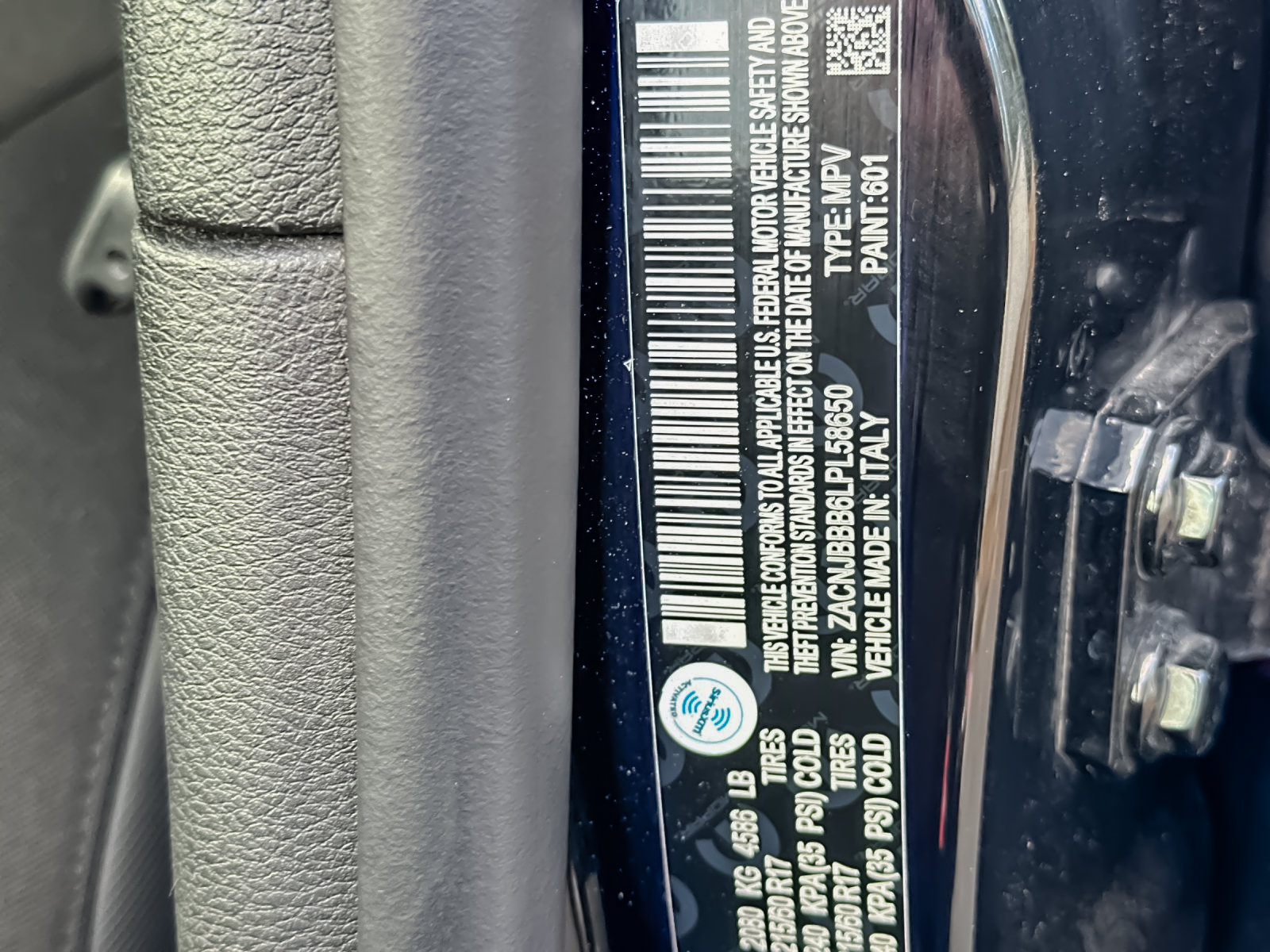 Used 2020 Jeep Renegade Altitude AWD/4WD image 27
