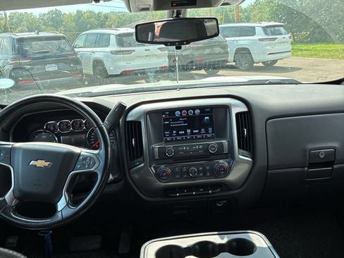 Used 2019 Chevrolet Silverado 1500 LT w/ All Star Edition AWD/4WD image 8