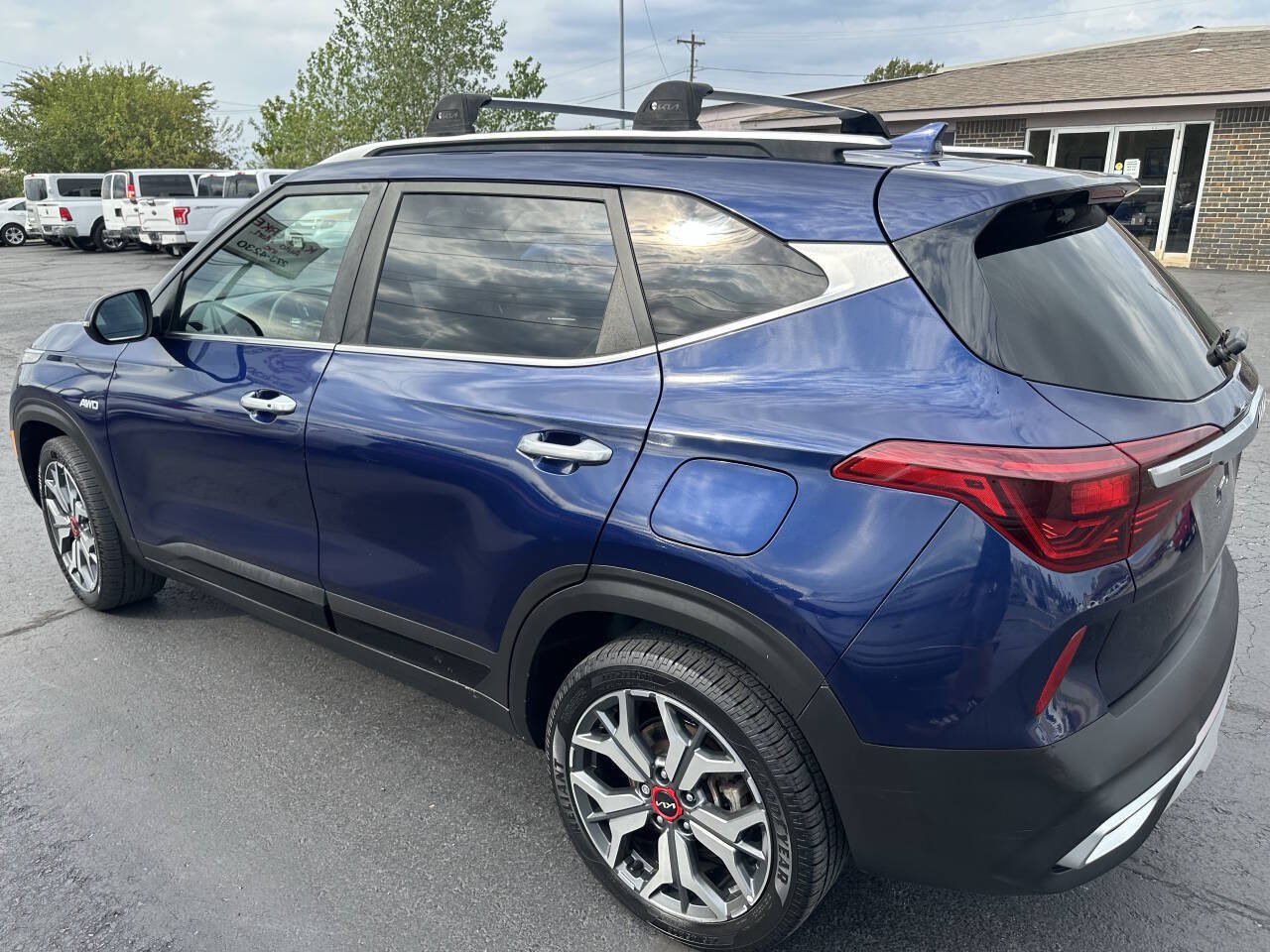 Used 2023 Kia Seltos SX AWD/4WD image 10