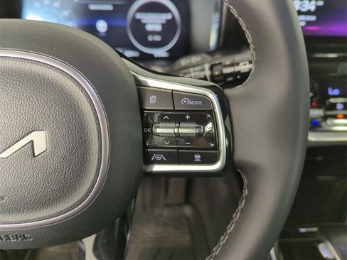 Used 2023 Kia Sorento SX image 23