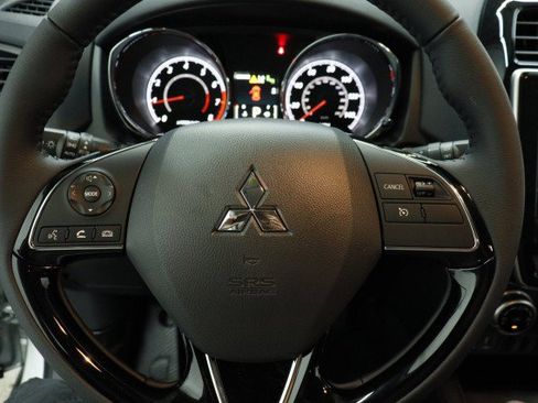 New 2026 Mitsubishi Outlander Sport SE AWD/4WD image 8