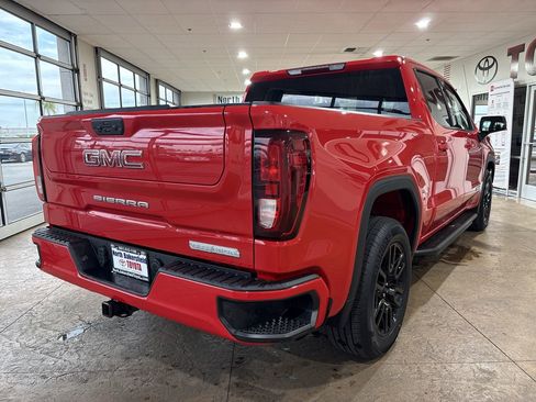 Used 2022 GMC Sierra 1500 Elevation image 2