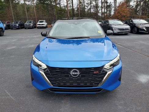 Certified 2024 Nissan Sentra SR w/ SR Premium Package image 11