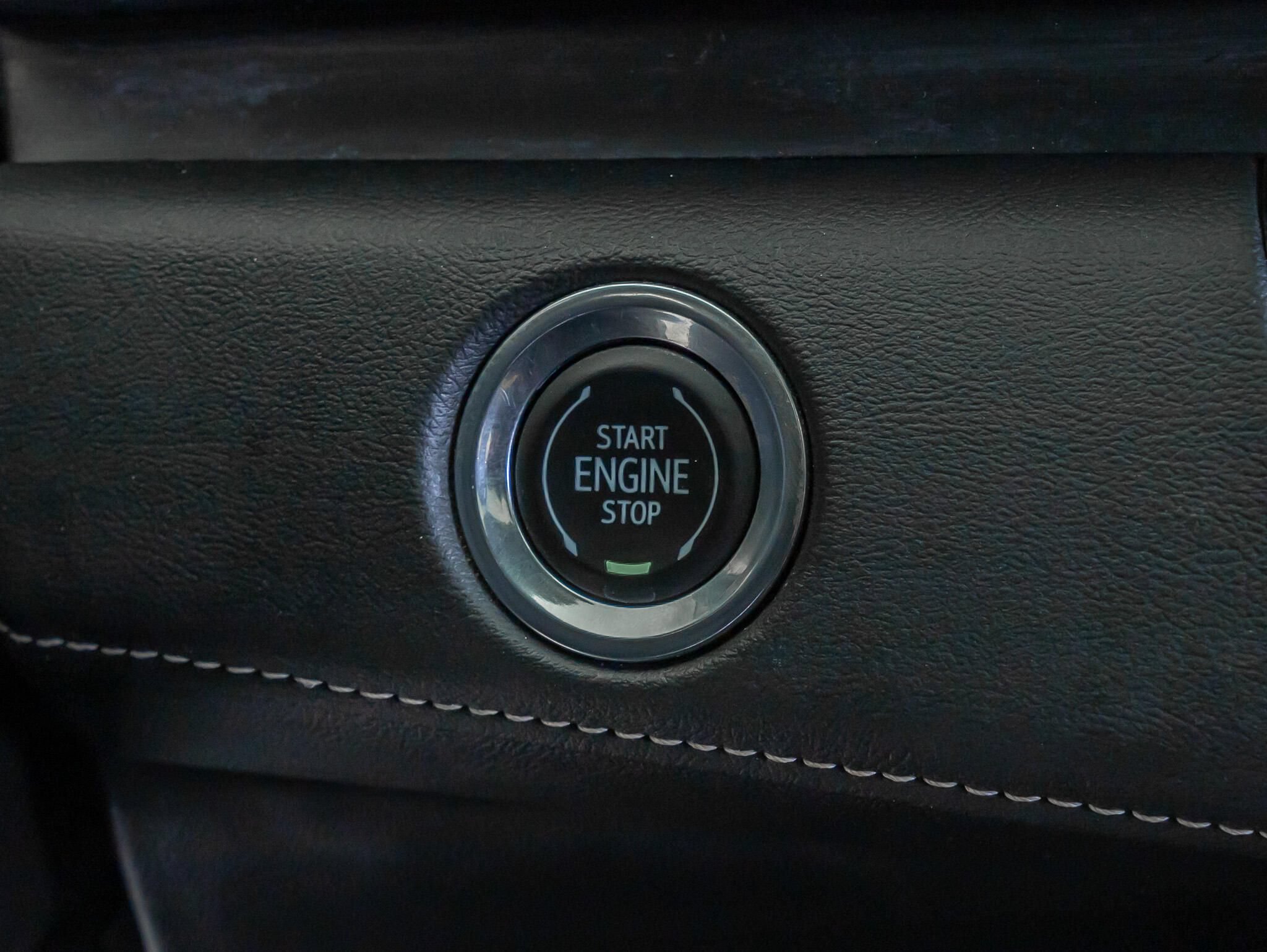 Used 2023 Cadillac Escalade Sport AWD/4WD image 19