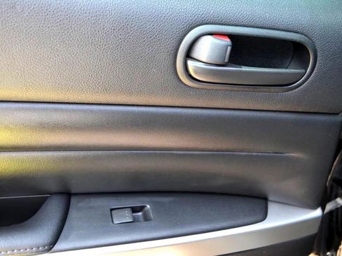 Used 2010 MAZDA CX-7 s Touring w/ Technology Pkg image 18