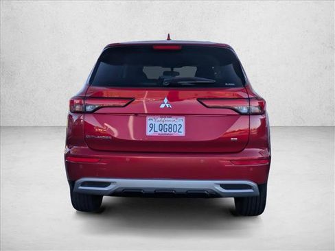 Used 2024 Mitsubishi Outlander SE image 6
