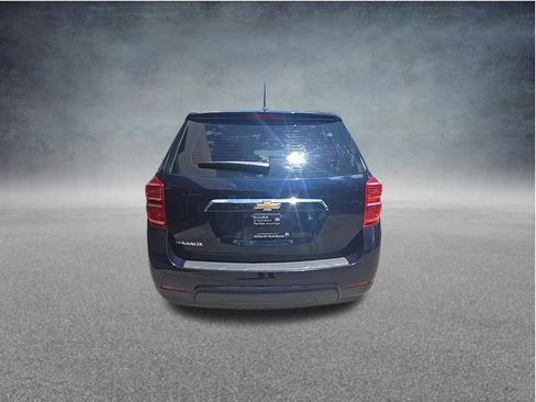 Used 2017 Chevrolet Equinox LS FWD image 5