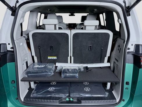 New 2025 Volkswagen ID. Buzz Pro S Plus image 27