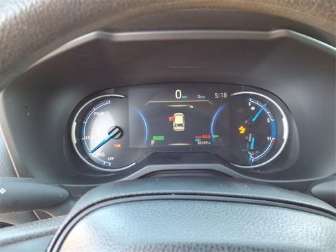 Used 2025 Toyota RAV4 LE image 7