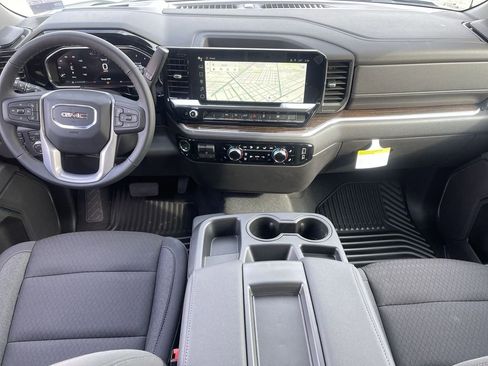 New 2026 GMC Sierra 1500 SLE image 20