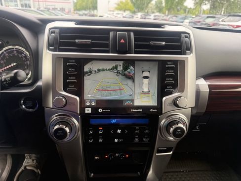 Certified 2024 Toyota 4Runner Limited AWD/4WD image 15
