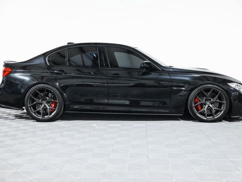 Used 2017 BMW M3 image 2