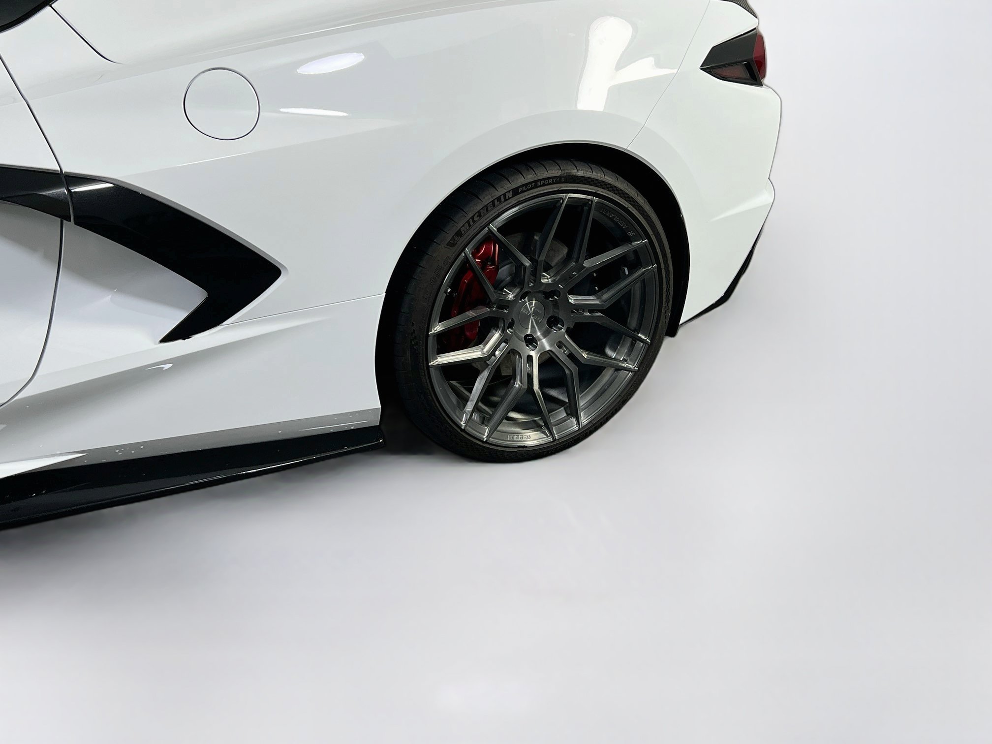 Used 2020 Chevrolet Corvette Stingray Preferred Cpe w/ 2LT Preferred Equipment Group RWD image 27