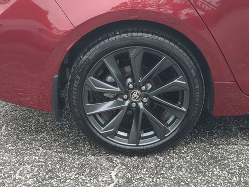 Used 2025 Toyota Corolla SE image 11