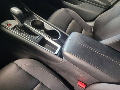 Used 2024 Nissan Altima 2.5 SV image 26