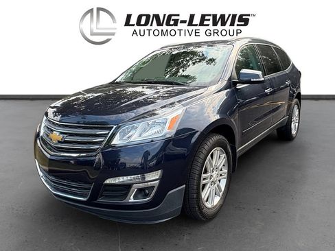 Used 2015 Chevrolet Traverse LT w/ Style and Technology Package FWD image 1