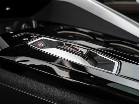 New 2025 Audi Q5 Premium Plus image 25