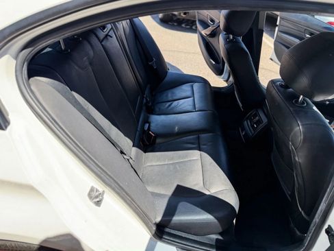 Used 2015 BMW 328i Sedan RWD image 9