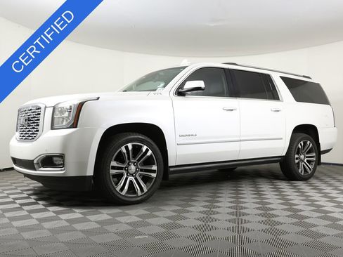 Used 2020 GMC Yukon XL Denali w/ Denali Ultimate Package image 1