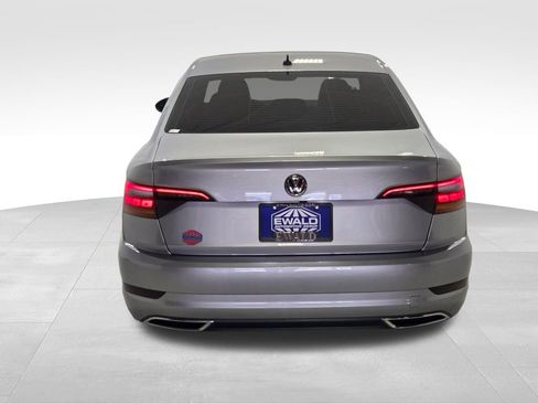 Used 2019 Volkswagen Jetta R-Line FWD image 18
