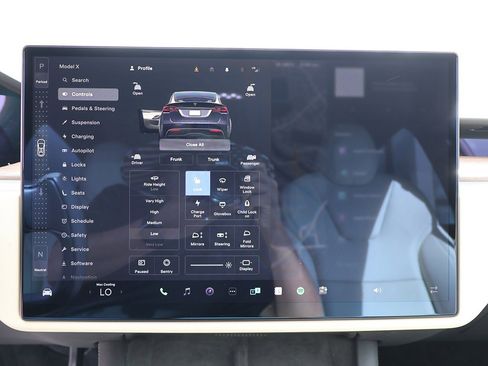 Used 2023 Tesla Model X image 43