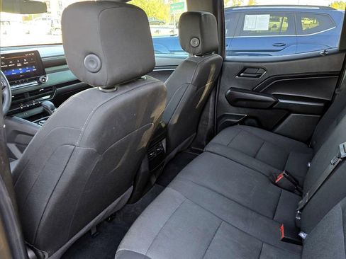 Used 2025 Chevrolet Colorado Trail Boss image 30