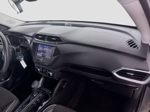 Used 2021 Chevrolet TrailBlazer LS FWD image 29