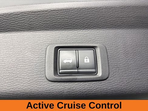 Used 2023 Mitsubishi Outlander SEL image 27