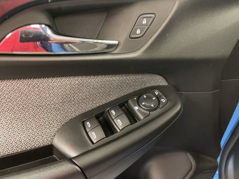 Used 2024 Chevrolet TrailBlazer LT AWD/4WD image 18