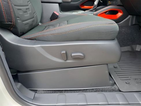 New 2026 Nissan Frontier PRO-4X image 11