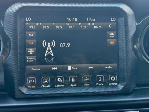 Used 2021 Jeep Wrangler Unlimited Sport w/ Sun And Sound Package AWD/4WD image 28