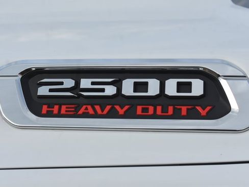 Used 2025 RAM 2500 Big Horn AWD/4WD image 12