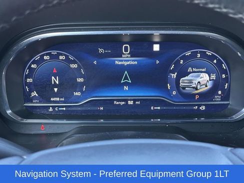 Used 2022 Chevrolet Tahoe LT w/ Luxury Package image 9