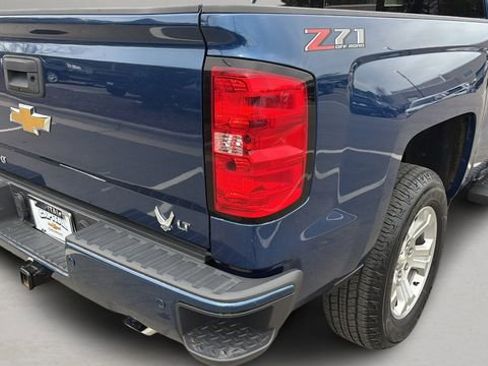 Used 2018 Chevrolet Silverado 1500 LT w/ All Star Edition image 35