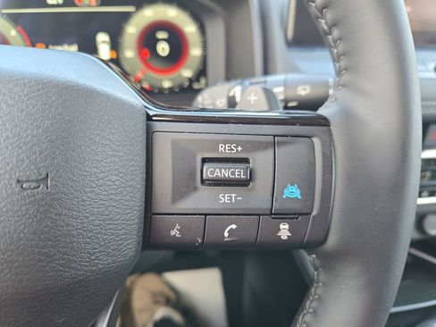 Certified 2026 Nissan Rogue Platinum w/ Platinum Premium Package AWD/4WD image 29