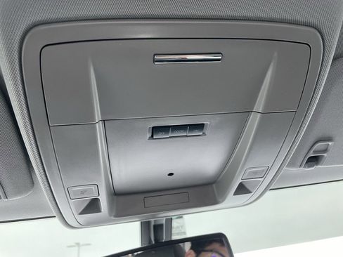 Used 2017 Chevrolet Silverado 3500 LT w/ LT Convenience Package image 49