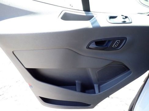 Used 2024 Ford Transit 250 Low Roof w/ Exterior Upgrade Package RWD image 21
