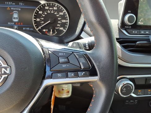 Used 2024 Nissan Altima 2.5 SR AWD/4WD image 12