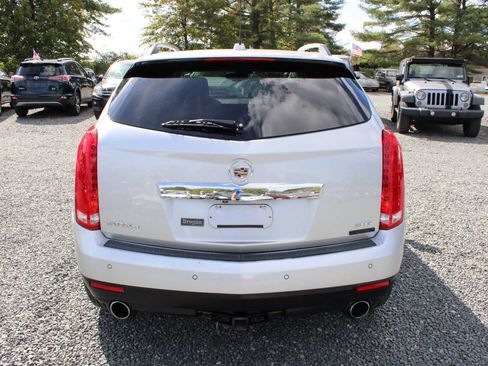 Used 2016 Cadillac SRX Luxury w/ Driver Awareness Package image 8