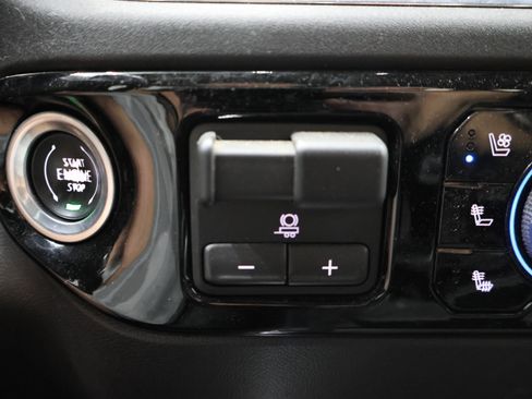 Used 2024 Chevrolet Silverado 2500 LTZ w/ LTZ Plus Package AWD/4WD image 65