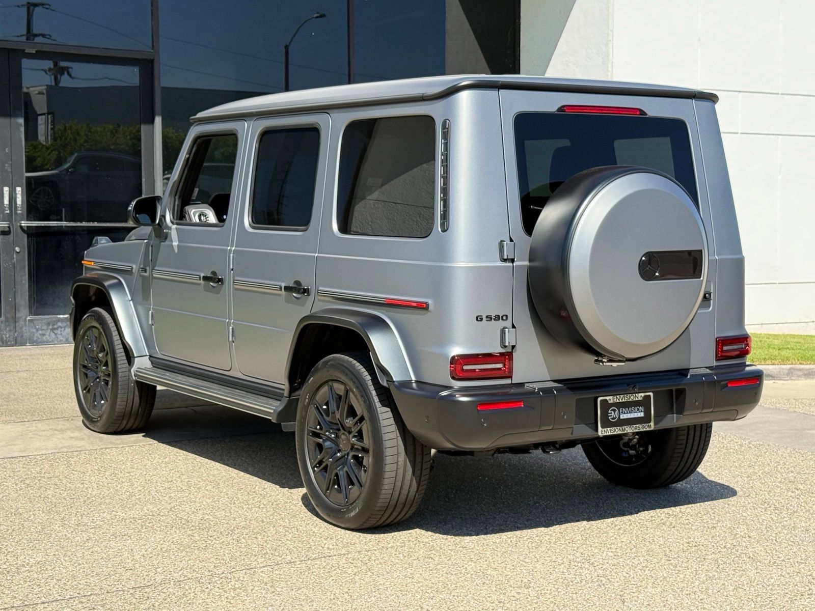 New 2027 Mercedes-Benz G 580 e image 8