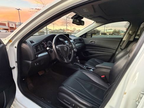 Used 2019 Acura ILX image 13