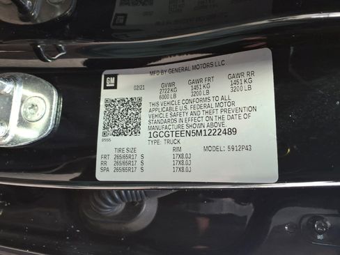 Used 2021 Chevrolet Colorado ZR2 w/ ZR2 Midnight Special Edition AWD/4WD image 29